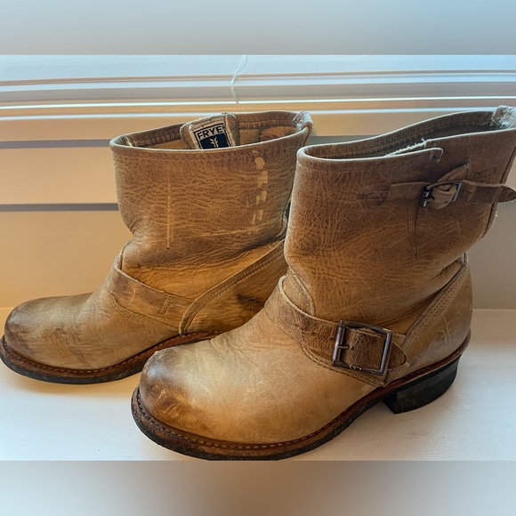 Size 7 women’s Frye 8R Engineer Boots ** Excellent Condition - Picture 13 of 13